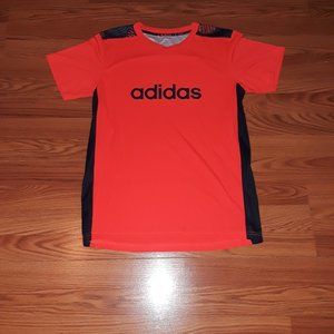 Adidas t-shirt